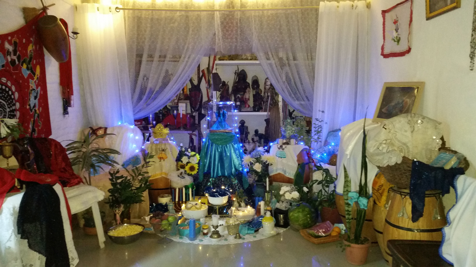 Las religiones todas tienen buenos fines de paz, esperanza, superación humana, energías para la vida.